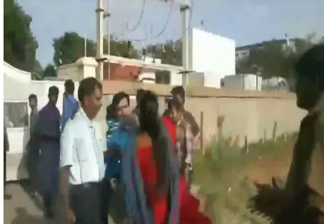 COIMBATORE YOUTH DINESH ARRANGED 3RD MARRIAGE WIFE'S FIGHT POLICE 